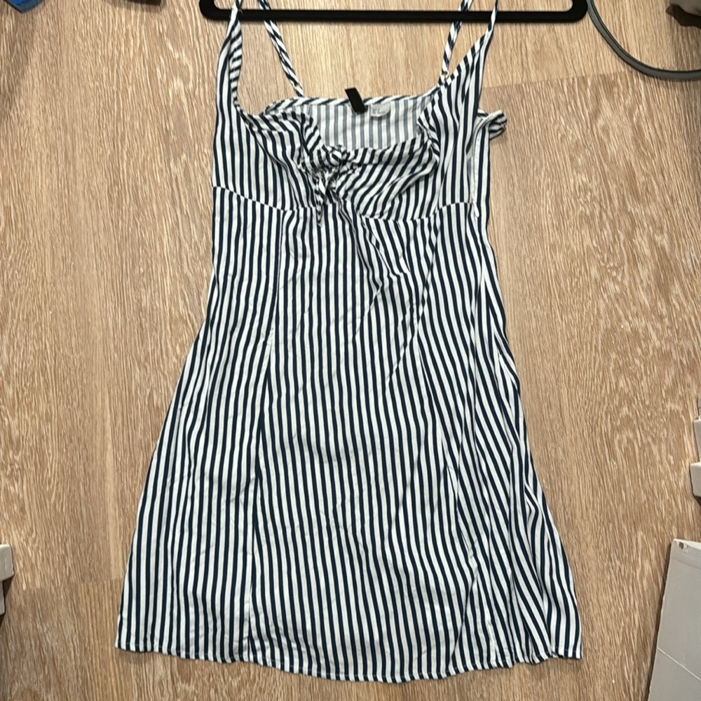 NWOT stripped divided mini dress!